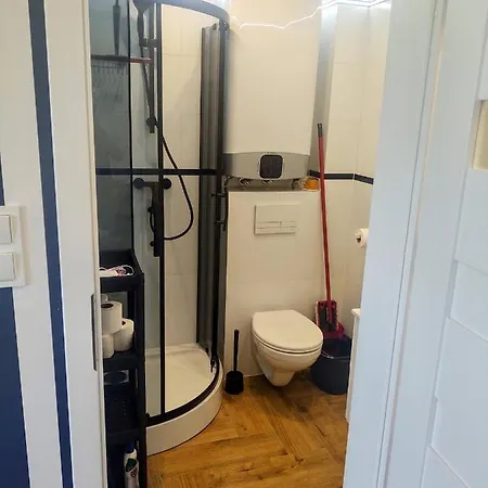 Luna Port W Rowach * ロビ