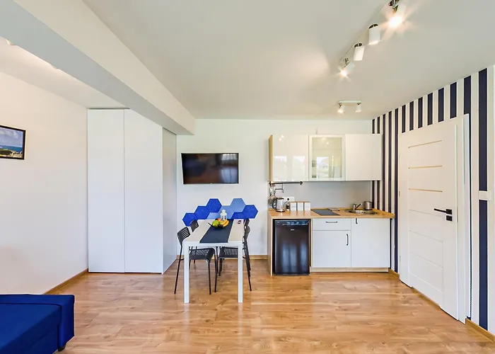 Luna Port W Rowach Apartmán *